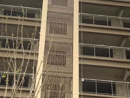 四川隆昌隆城(chéng)錦(jǐn)翠·錦苑護欄百葉窗空調(diào)架項目 四川隆昌隆城錦翠·錦苑護欄百葉窗空調架項目