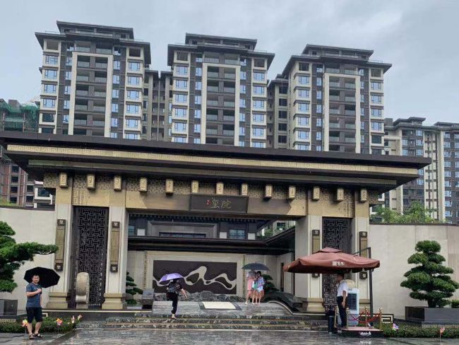 璽院玻璃陽台欄（lán）杆工程案例